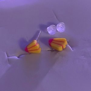 Tiny banana earrings